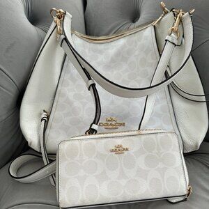 COACH Marlon Hobo Bag & Matching Wallet Set - Classic & Chic